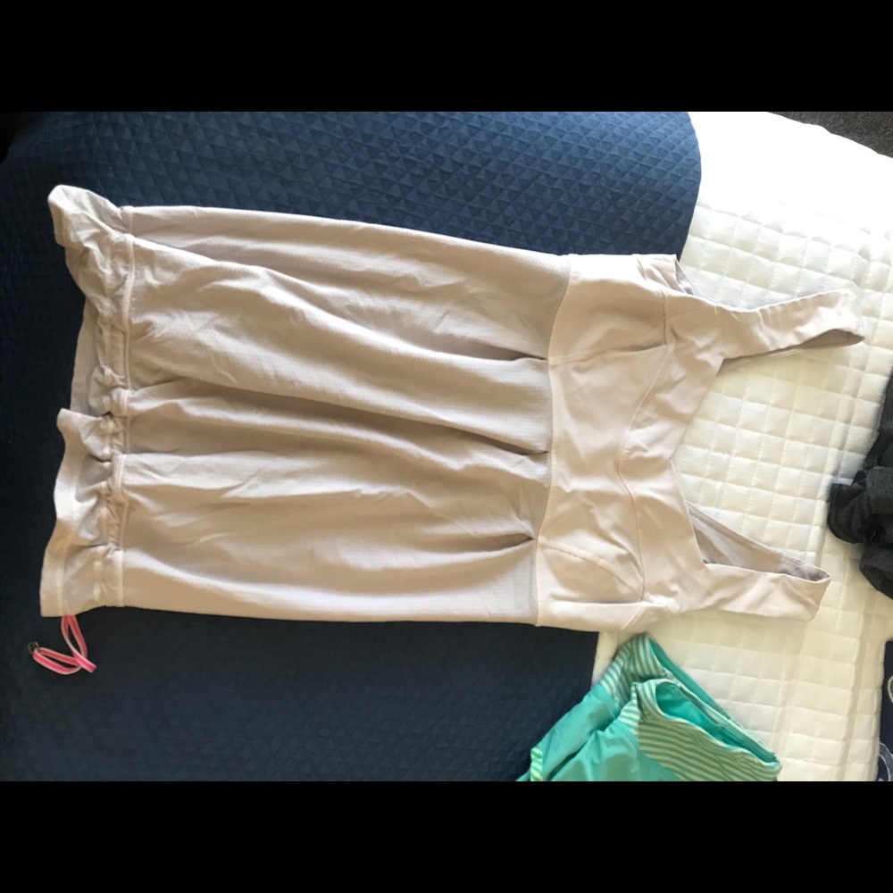 Light pink lululemon tank top